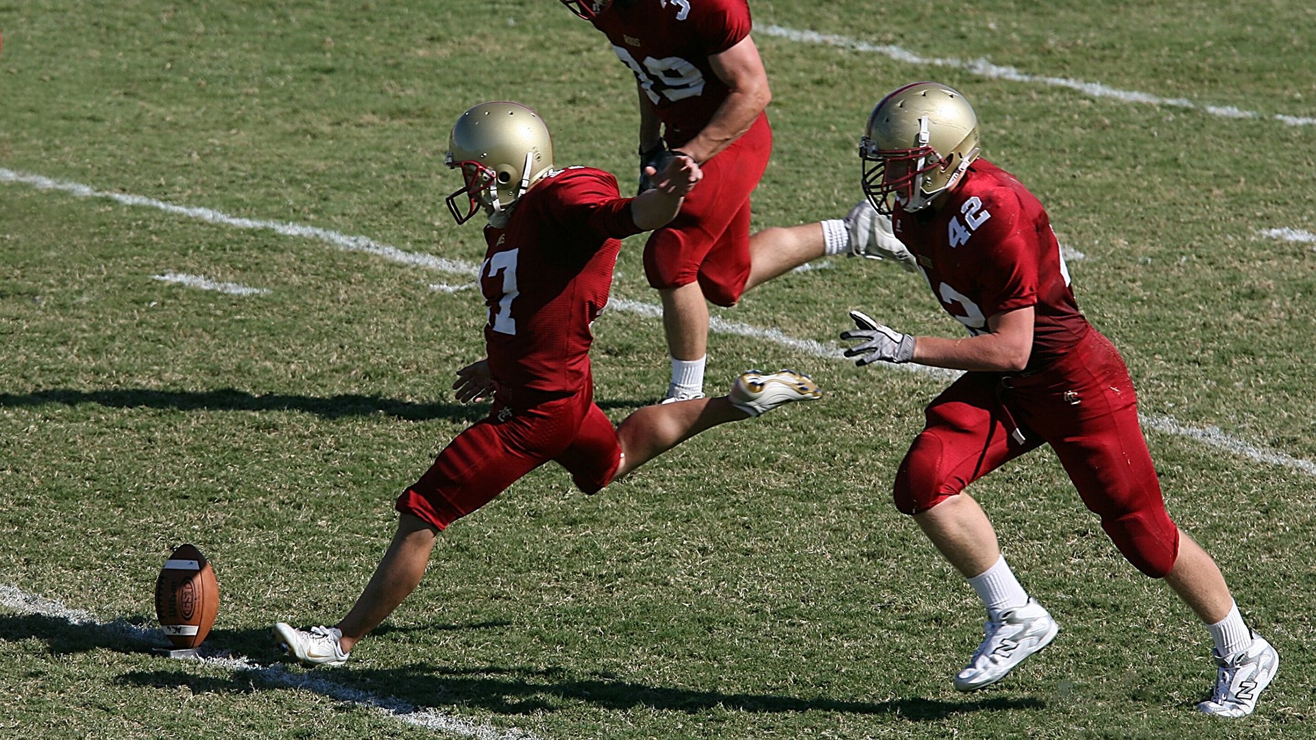 九游体育全站-中国足球史上十大经典瞬间回顾，中国足球经典视频