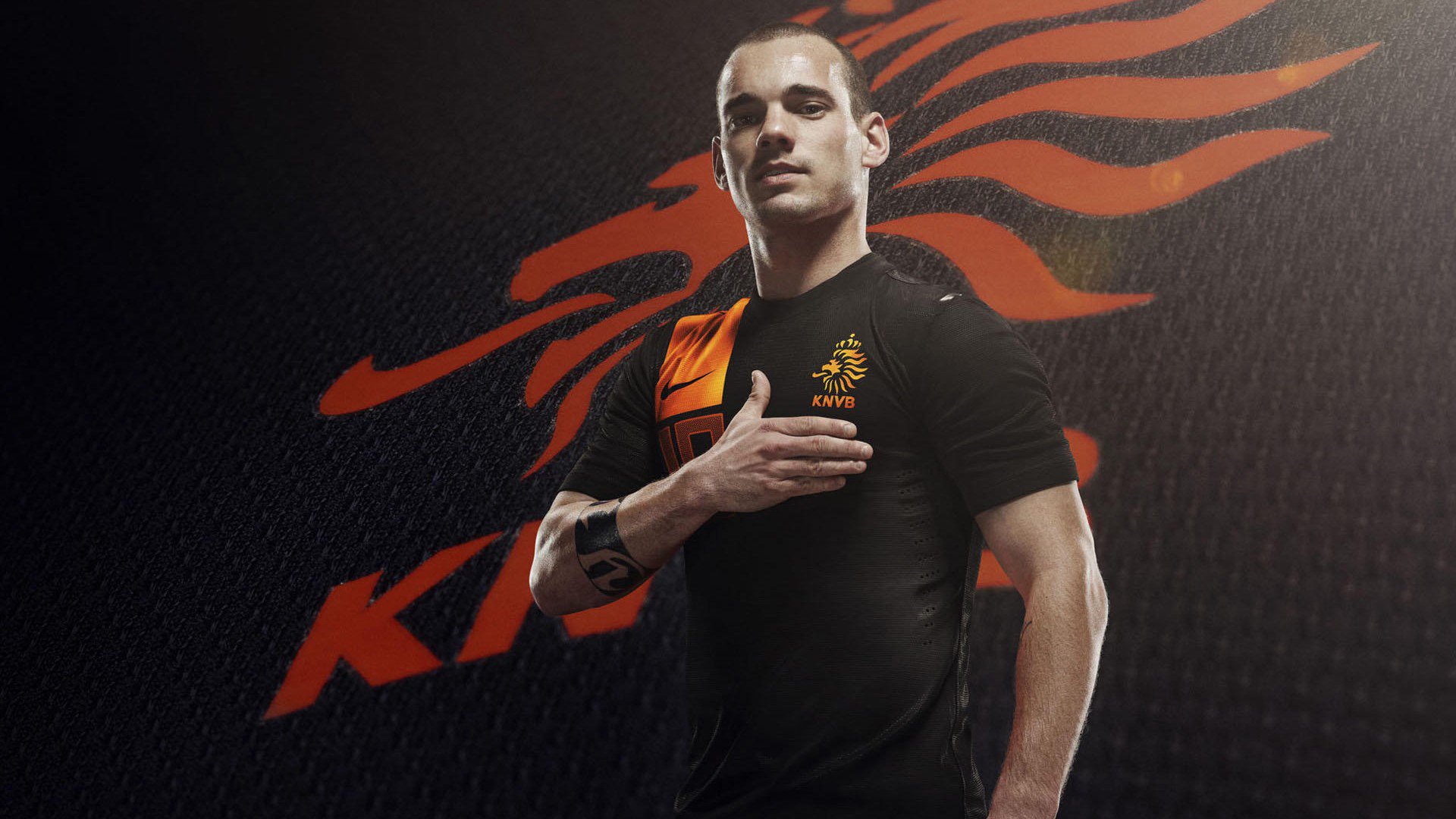 大连一方球员展现出色表现，全力冲刺前进，大连一方球迷贴吧